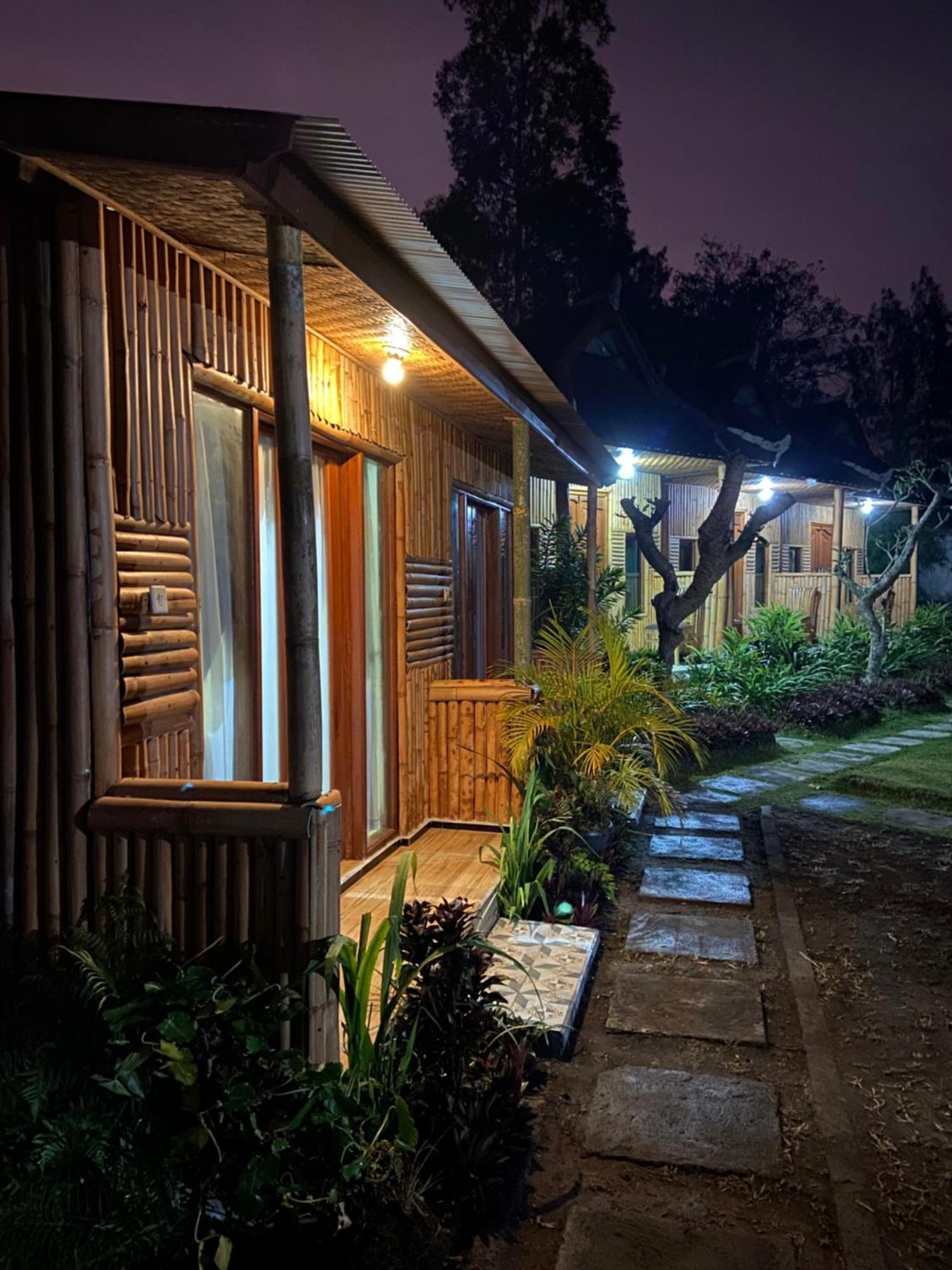 D'Yoga Bamboo House Hotel Kintamani  Bagian luar foto